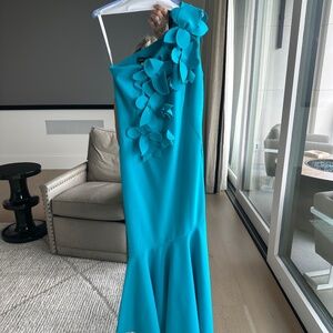 FRASCARA ONE SHOULDER GOWN